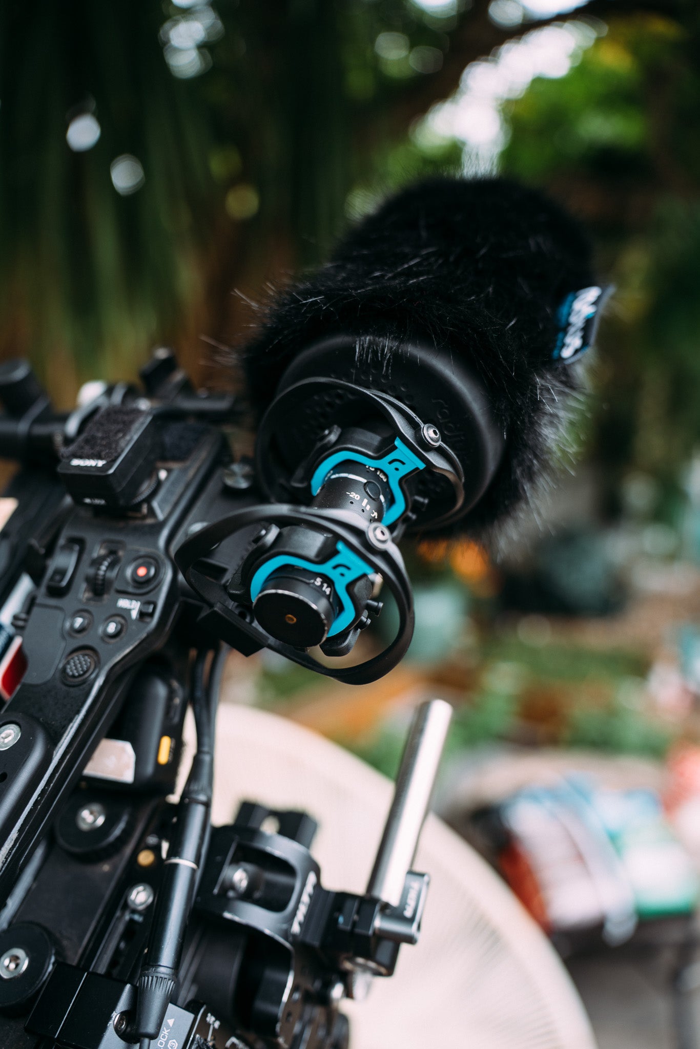 Radius RAD-2 - Sony Universal Microphone Mount Replacement - FX9, FX6, Z300, Z280, FS7.