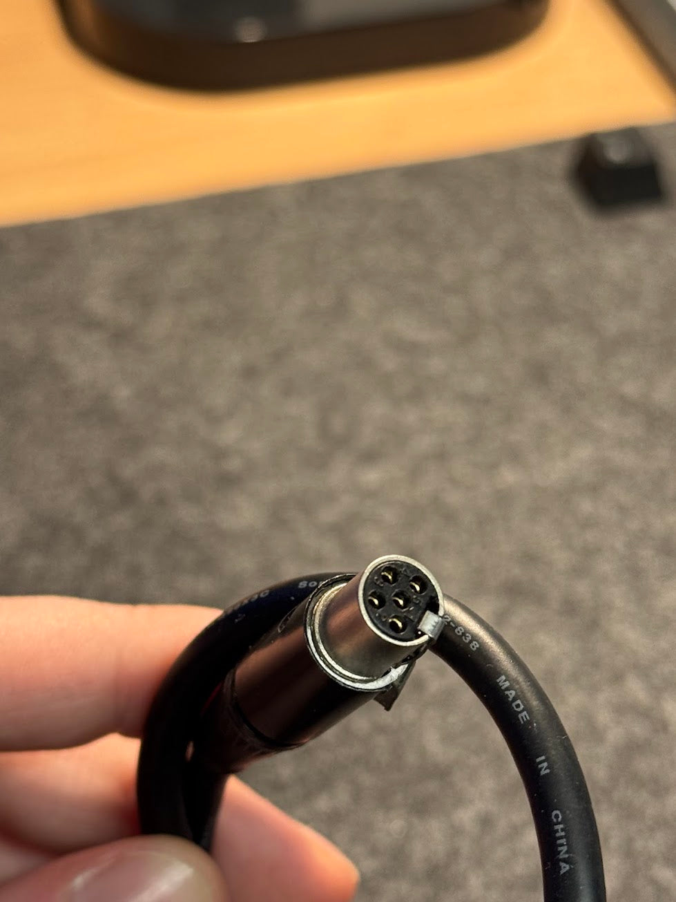 NPA_FXHAC - Hotshoe Adaptercable for FX6/FX9 - Analogue Audio on Channel 3+4
