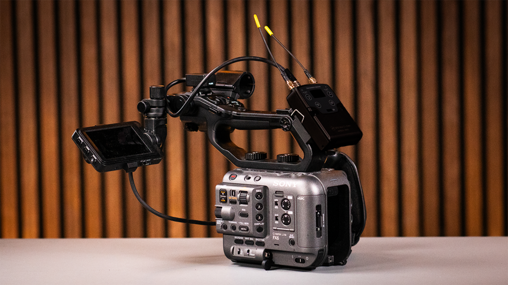 NPA_FXHAC - Hotshoe Adaptercable for FX6/FX9 - Analogue Audio on Channel 3+4